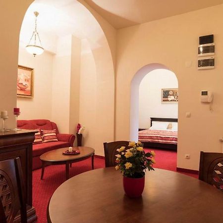 Apartament Baroc Timişoara Extérieur photo
