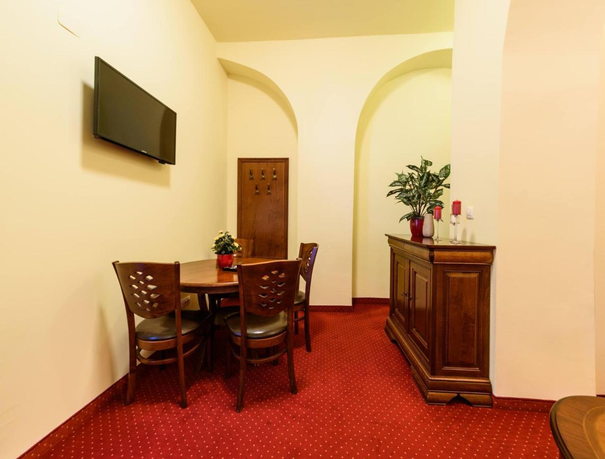Apartament Baroc Timişoara Extérieur photo